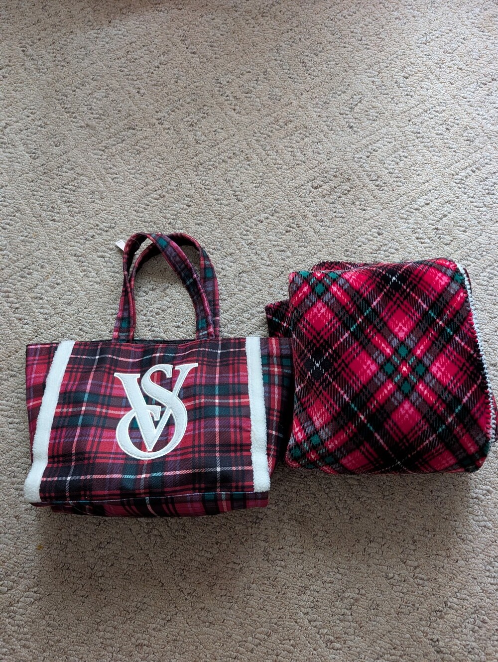 Victoria's Secret Tote Bag And Blanket Sherpa Plaid Red Pink White Green VS Logo
